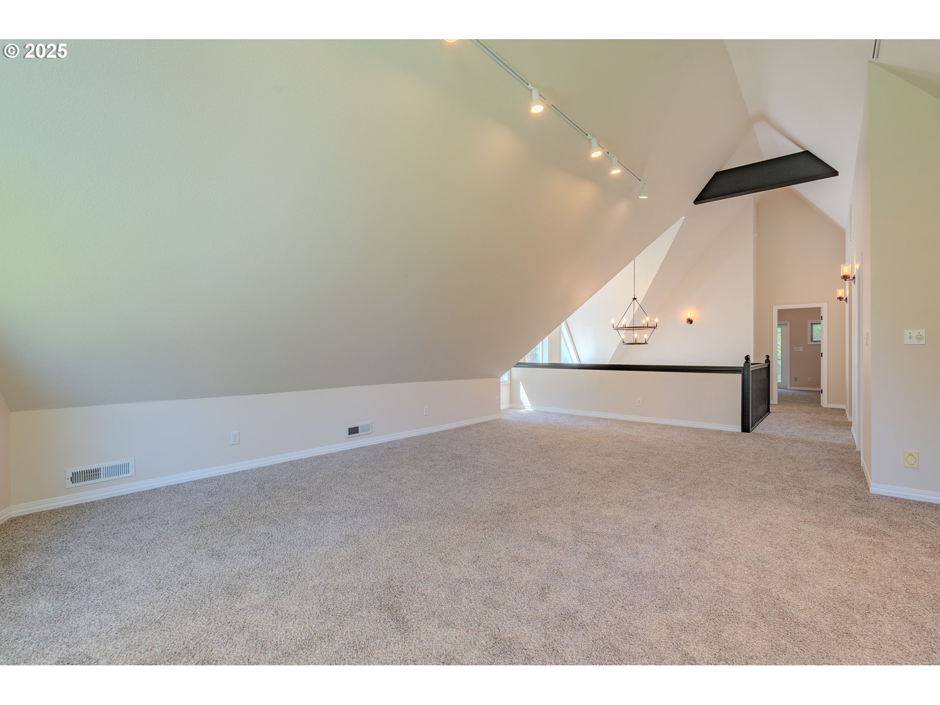 2126 Northeast 194th Street Ridgefield, WA 98642 - Photo 34 of 44 a view of an empty room