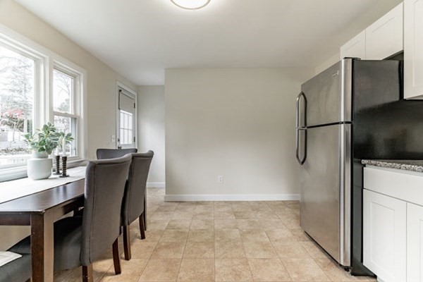 83 Brookside Road Lynn, MA 01902 - Photo 13 of 42 Gallery Image 13