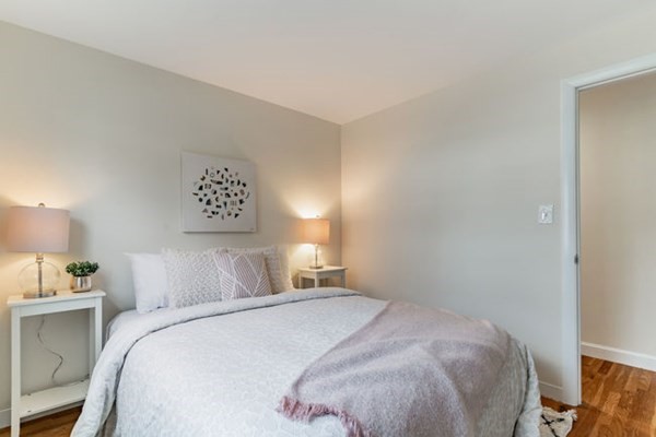 83 Brookside Road Lynn, MA 01902 - Photo 21 of 42 Gallery Image 21