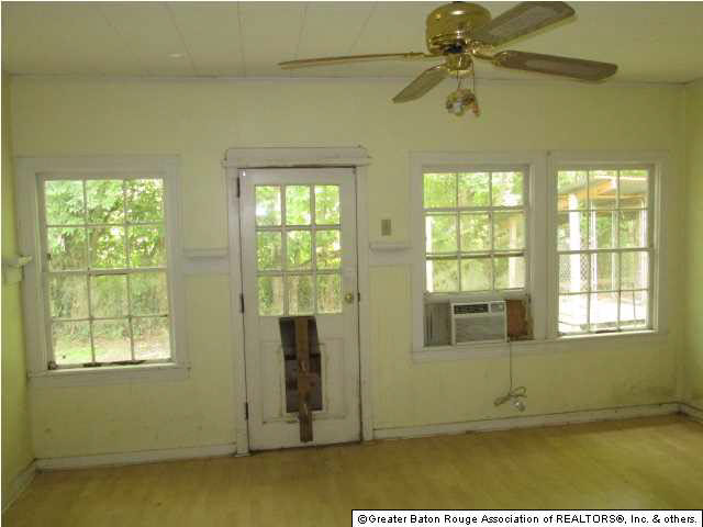 39123 Cornerview Road Gonzales, LA 70737 - Photo 8 of 10 Gallery Image 8