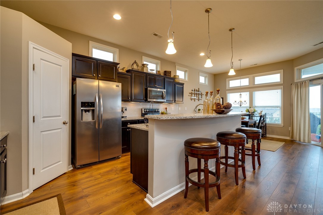 19 Rippling Brook Lane Springboro, OH 45066 - Photo 5 of 50 Kitchen