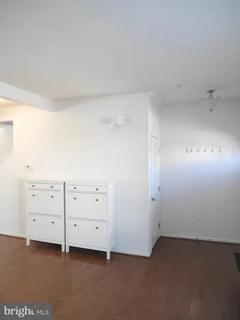 an empty room with an empty space