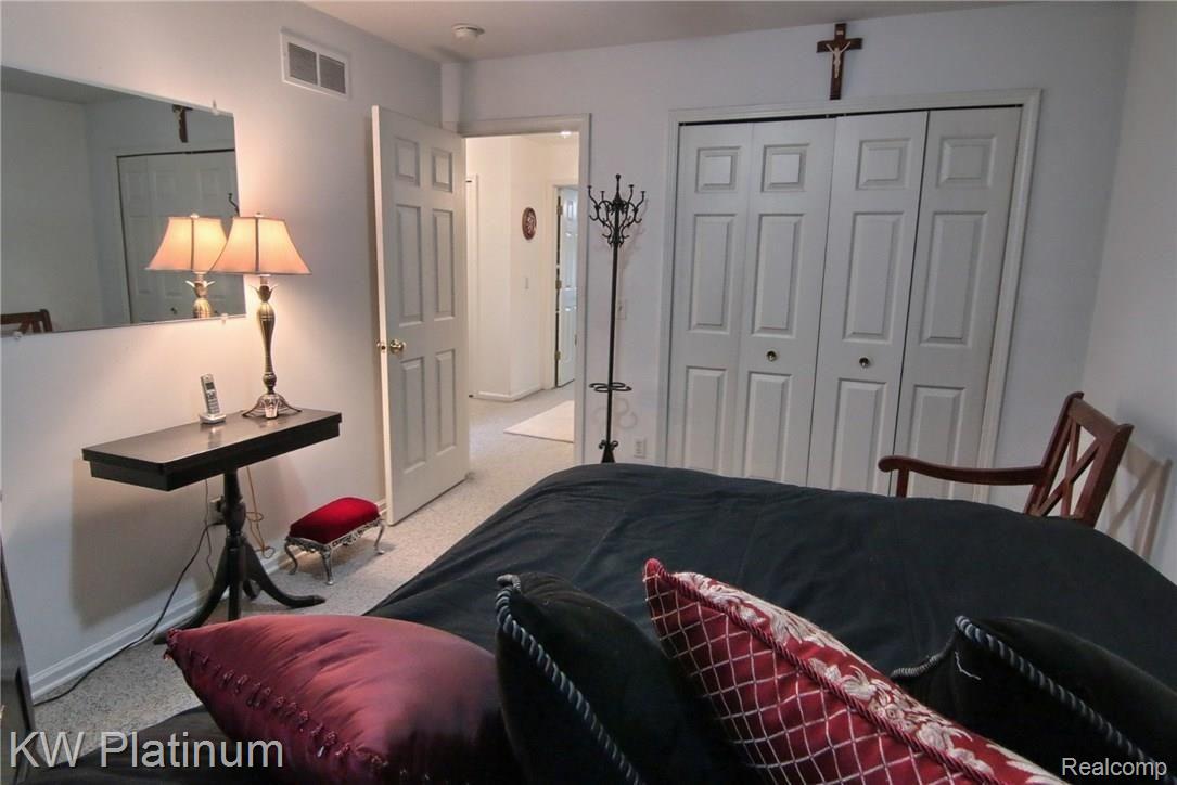 53809 Orson Road New Baltimore, MI 48047 - Photo 14 of 29 2nd_Bedroom_2nd_View.jpg