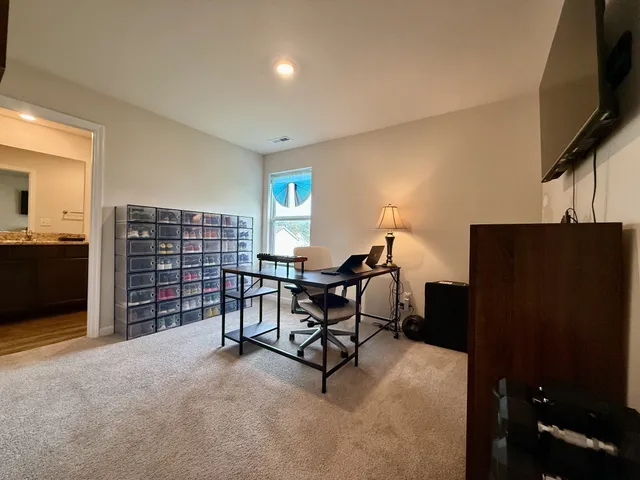 $1,800 | 8074 Logan Drive, La Vergne, TN 37086