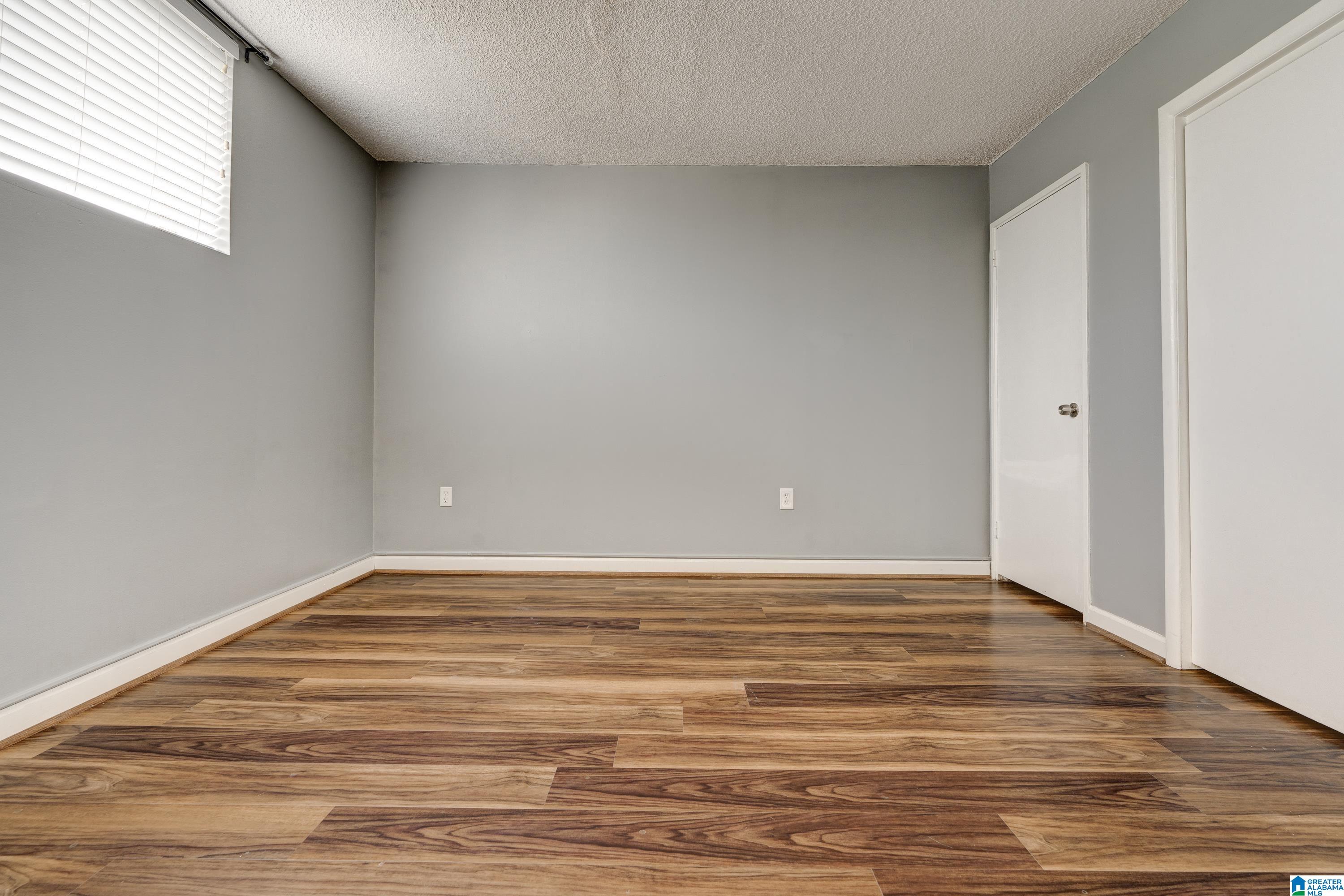 2990 Rhodes Circle South, Unit 322 Birmingham, AL 35205 - Photo 13 of 25