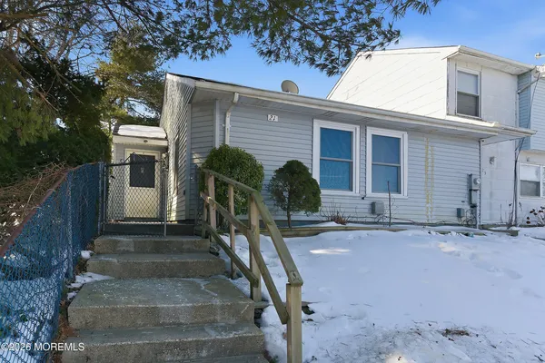 $2,200 | 21 Potomac Court, Barnegat, NJ 08005