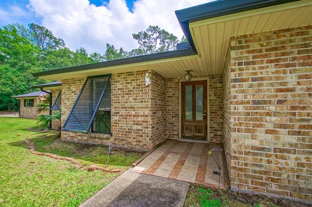 7 Royal 18th Drive Slidell, LA 70460 - Photo 6 of 57