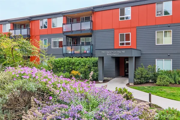 $535,000 | 7001 Sand Point Way Northeast, Unit C308, Seattle, WA 98115