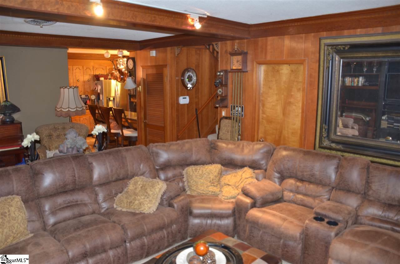 303 Chick Springs Road Greer, SC 29650 - Photo 12 of 35 Gallery Image 12