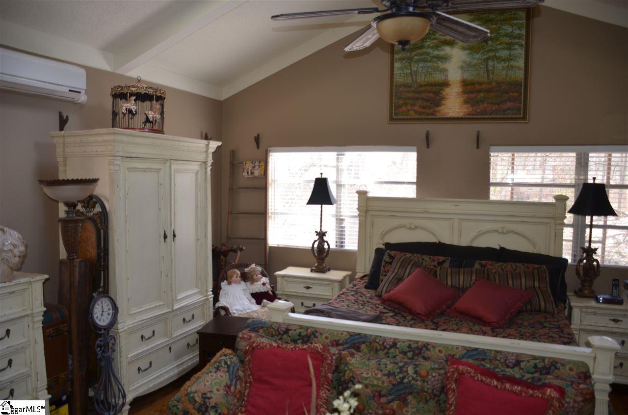303 Chick Springs Road Greer, SC 29650 - Photo 19 of 35 Gallery Image 19