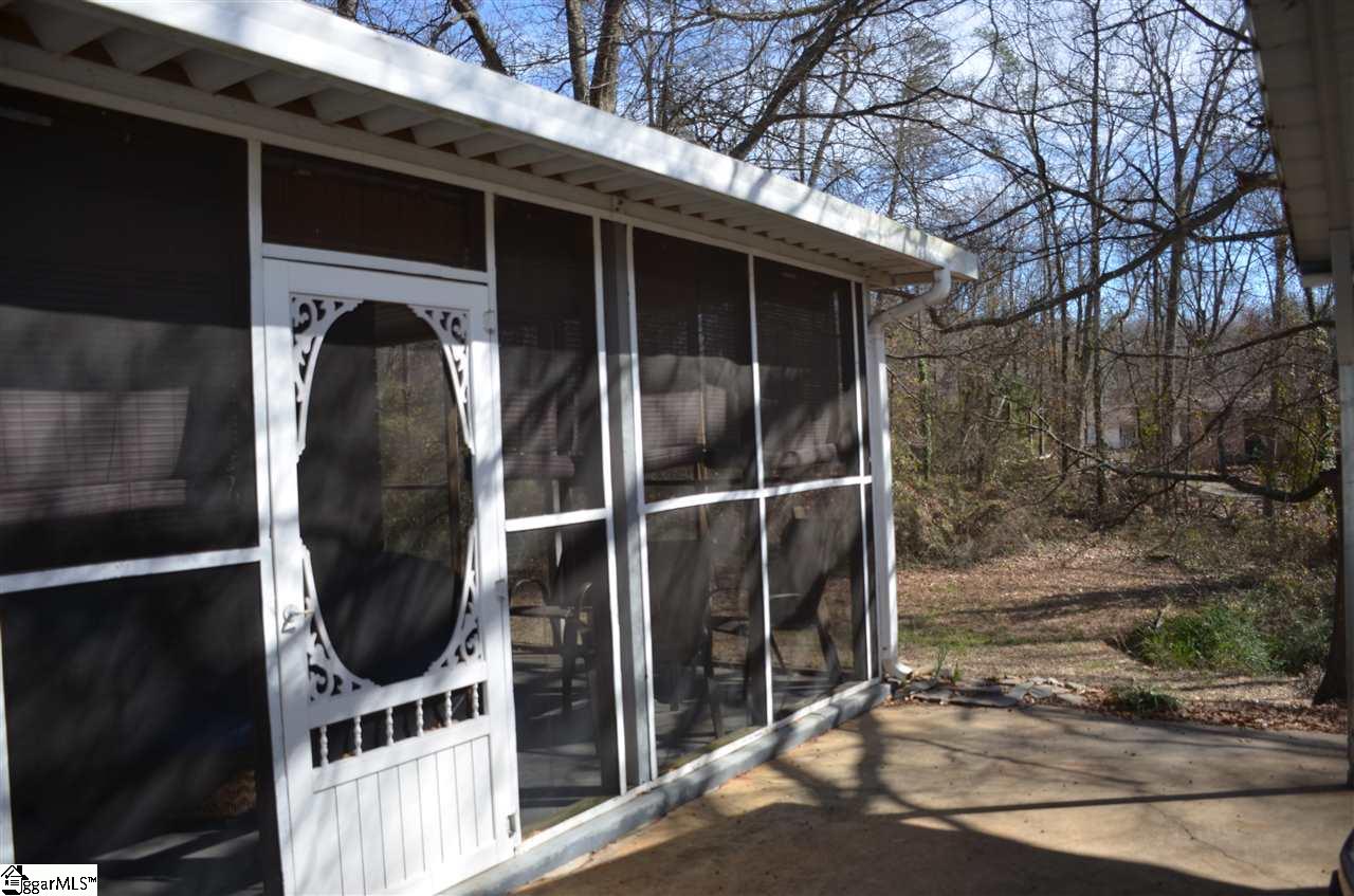 303 Chick Springs Road Greer, SC 29650 - Photo 29 of 35 Gallery Image 29