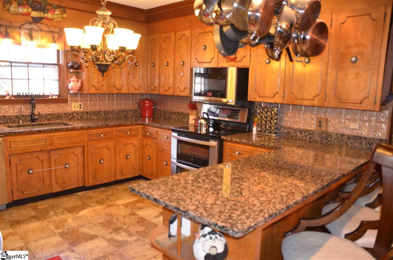 303 Chick Springs Road Greer, SC 29650 - Photo 6 of 35 Gallery Image 6