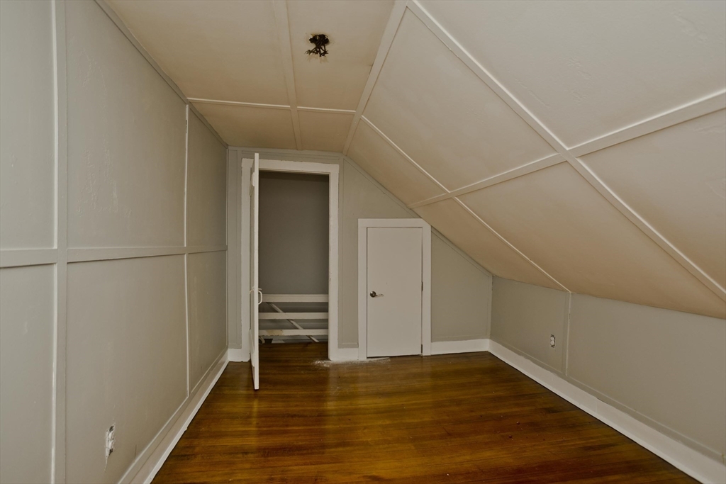 293-295 Water Street Springfield, MA 01151 - Photo 22 of 36 a view of a livingroom with wooden floor