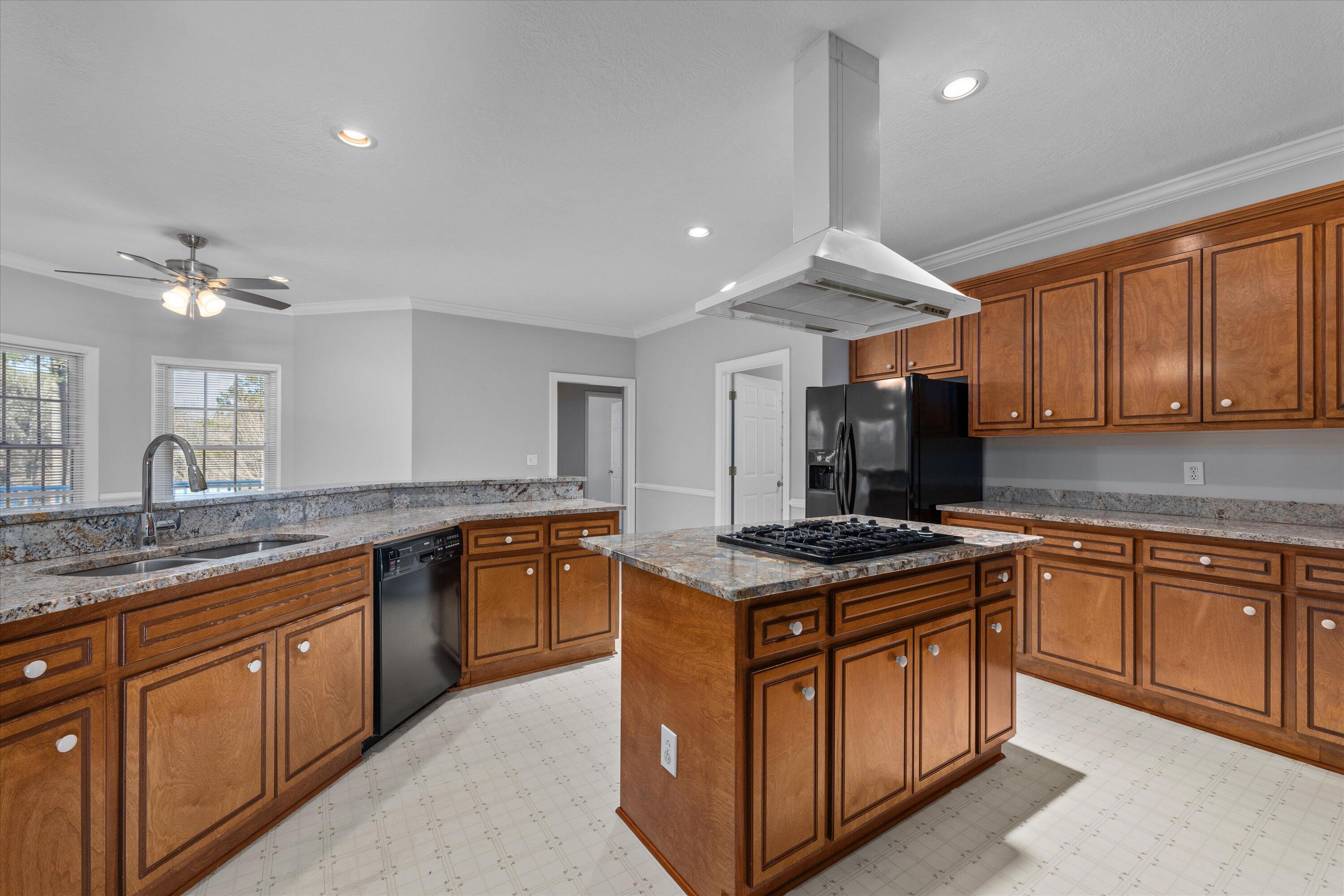 1234 Furys Ferry Road Evans, GA 30809 - Photo 7 of 53 Kitchen