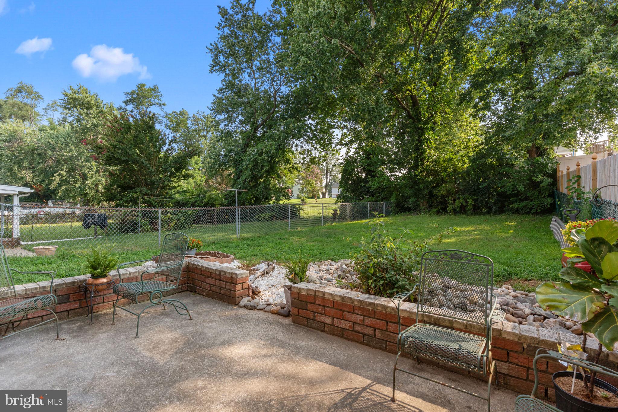 3318 Chesterfield Road Philadelphia, PA 19114 - Photo 26 of 30 Backyard Patio