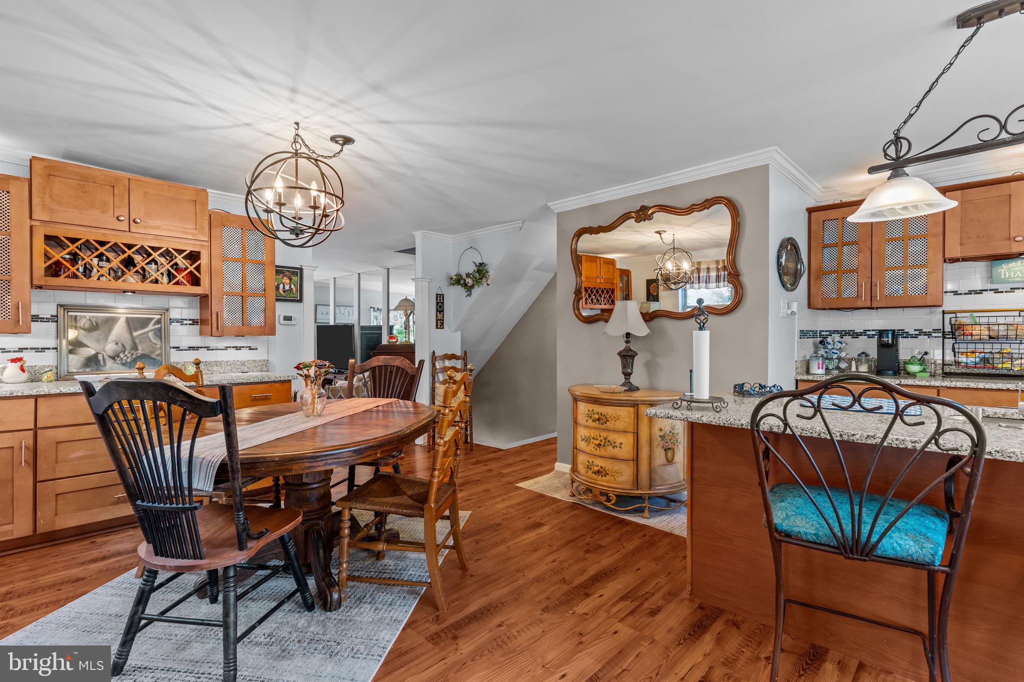 3318 Chesterfield Road Philadelphia, PA 19114 - Photo 6 of 30 Eat-in Kitchen