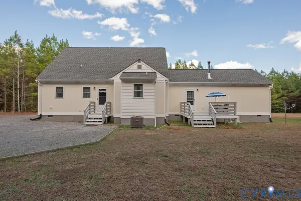 $479,500 | 19001 Old Stage Road, Dinwiddie, VA 23841