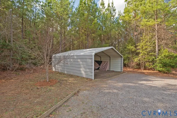 $479,500 | 19001 Old Stage Road, Dinwiddie, VA 23841