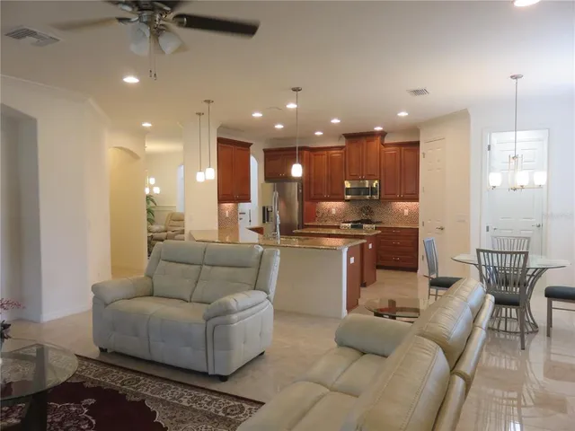 $3,000 | 8811 Citrus Palm Drive, Tampa, FL 33626