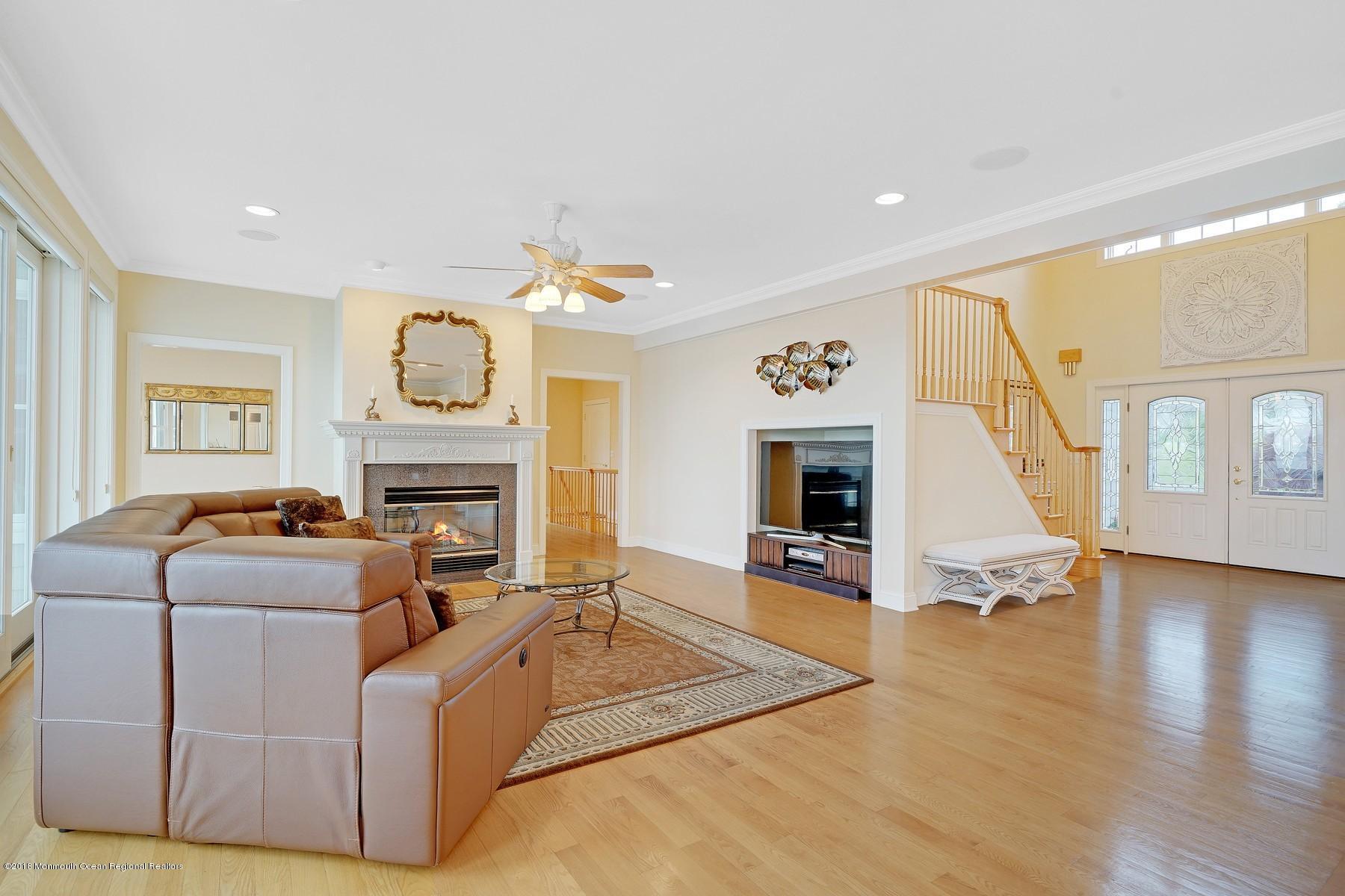 1618 Marconi Road Wall, NJ 07719 - Photo 26 of 58 25