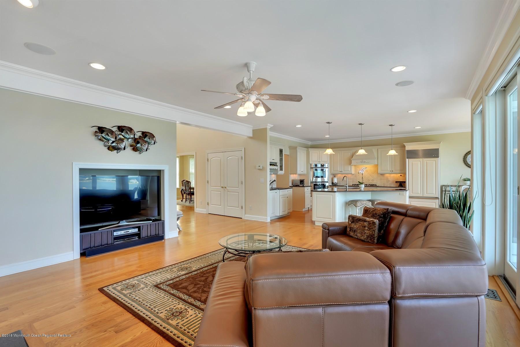 1618 Marconi Road Wall, NJ 07719 - Photo 29 of 58 31