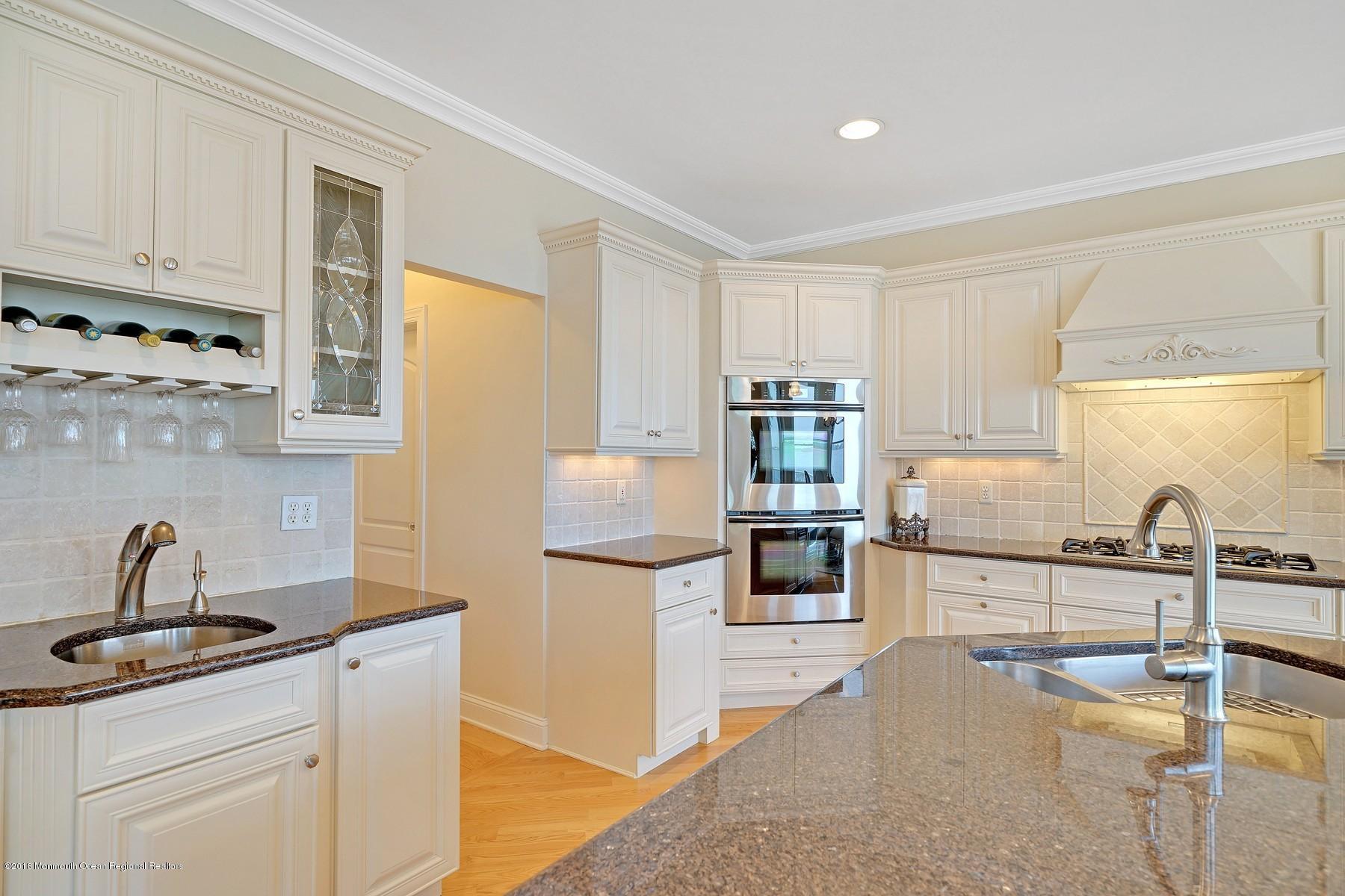 1618 Marconi Road Wall, NJ 07719 - Photo 32 of 58 16