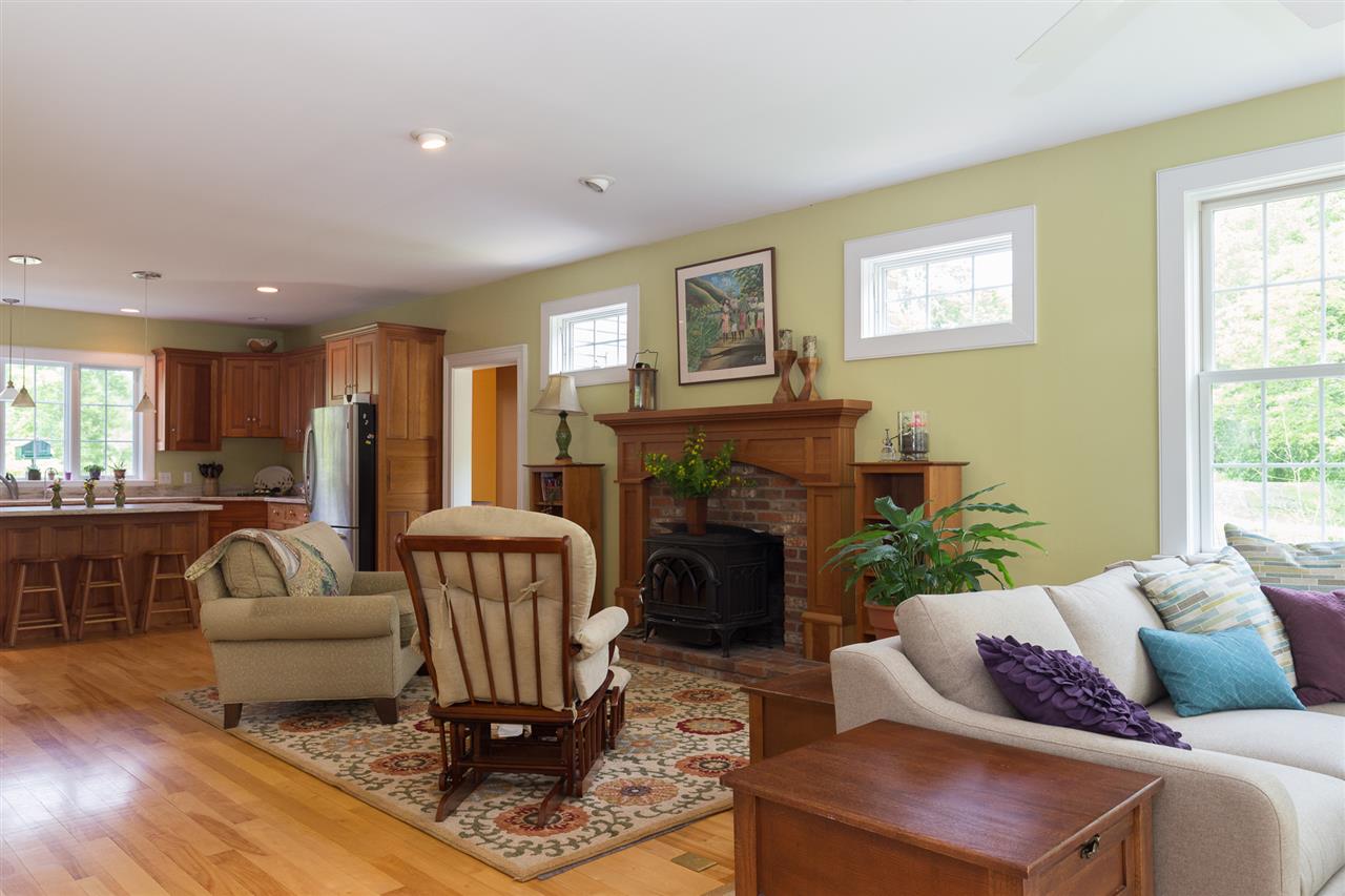 396 Thompson Road Shelburne, VT 05482 - Photo 14 of 40 Gallery Image 14