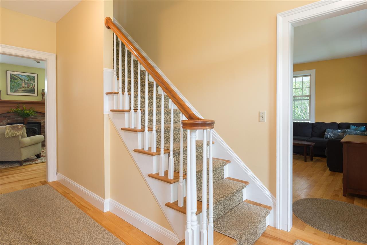 396 Thompson Road Shelburne, VT 05482 - Photo 8 of 40 Gallery Image 8