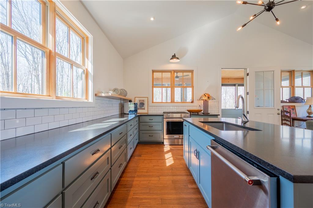 248 Cox Store Road Southwest Floyd, VA 24091 - Photo 16 of 50