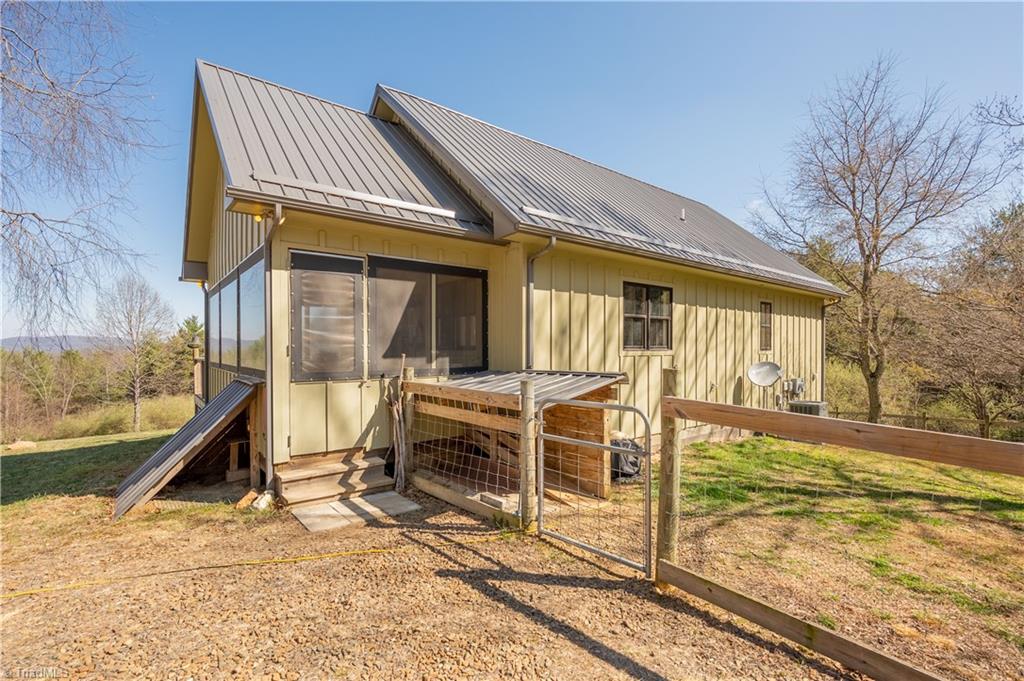 248 Cox Store Road Southwest Floyd, VA 24091 - Photo 35 of 50