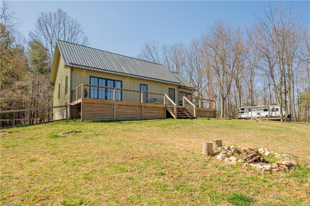 248 Cox Store Road Southwest Floyd, VA 24091 - Photo 46 of 50