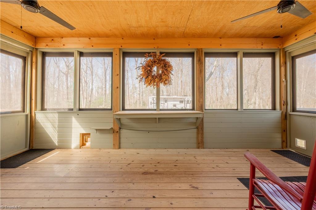 248 Cox Store Road Southwest Floyd, VA 24091 - Photo 6 of 50