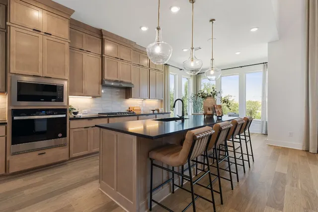 $799,000 | 115 McMillian Drive, Liberty Hill, TX 78642