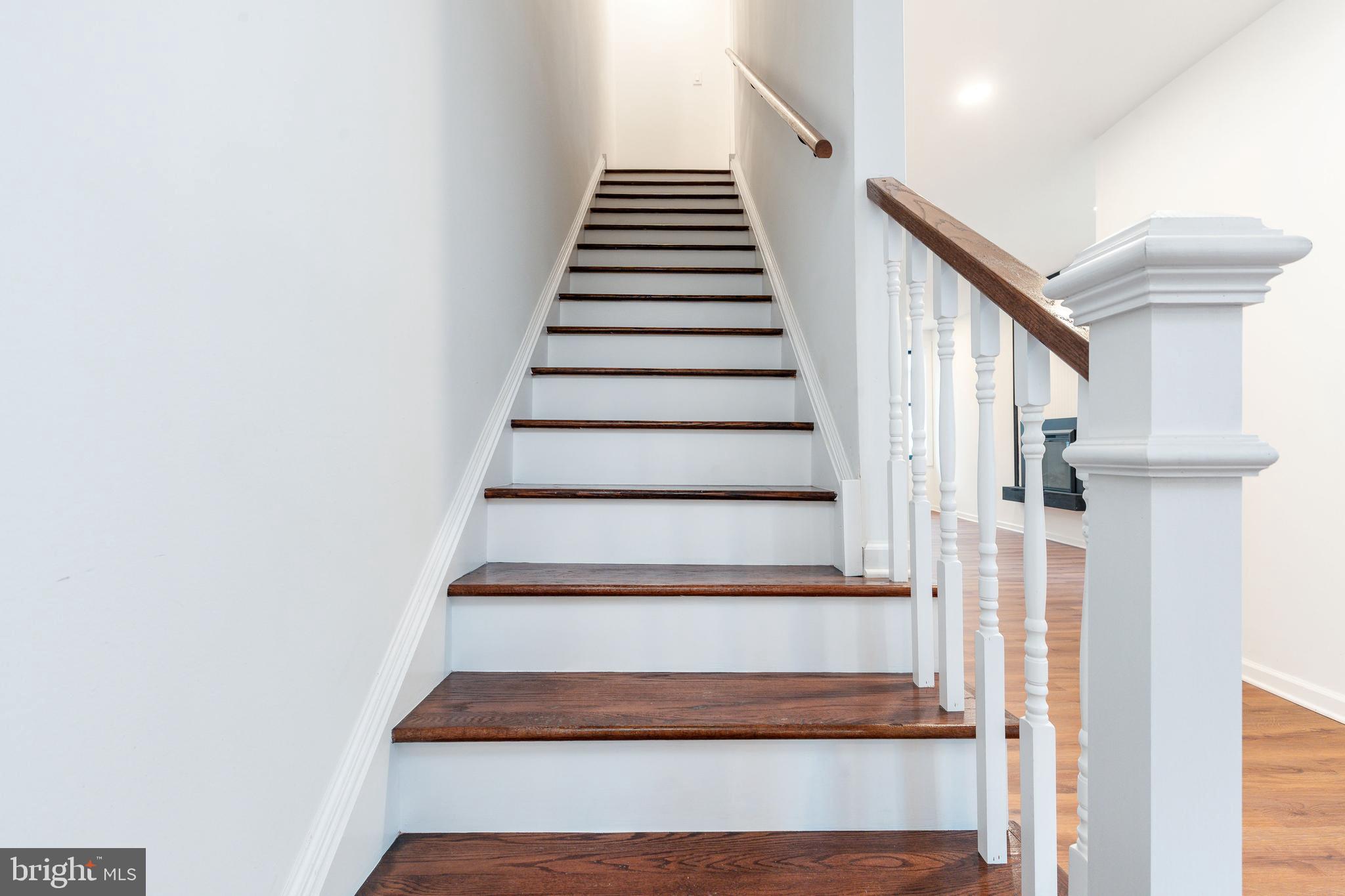 32 East Elm Street Norristown, PA 19401 - Photo 23 of 65 a view of entryway