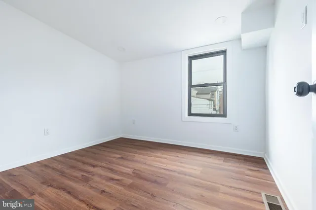 $2,600 | 32 East Elm Street, Norristown, PA 19401