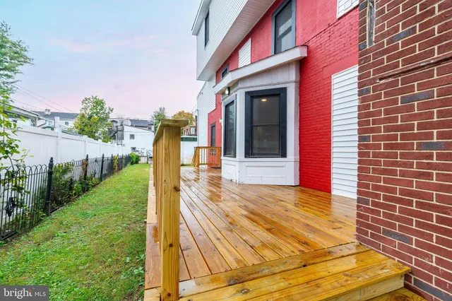 $2,600 | 32 East Elm Street, Norristown, PA 19401