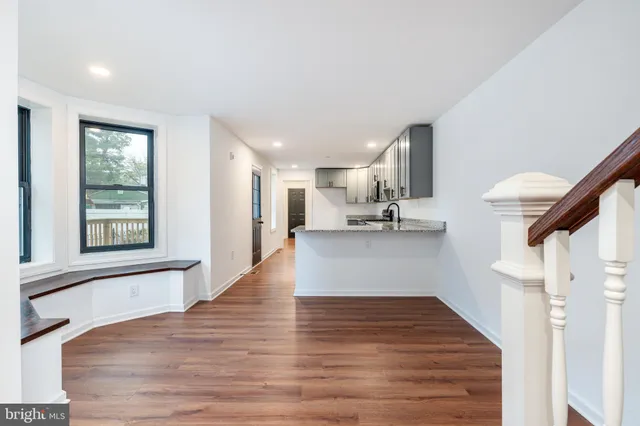 $2,600 | 32 East Elm Street, Norristown, PA 19401