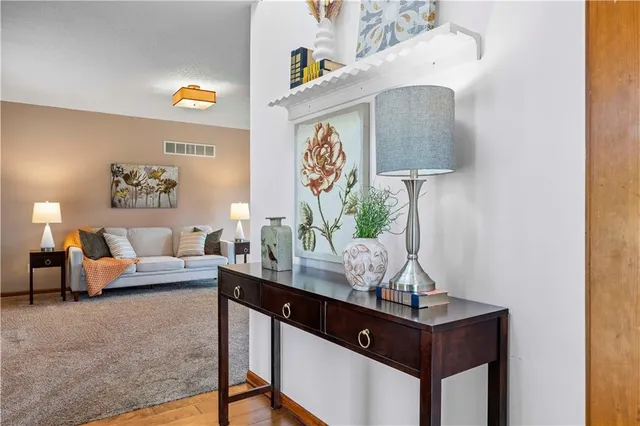 $590,000 | 15145 Lakeport Lane, Smithville, MO 64089