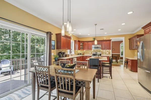 a view of a dining room and livingroom view