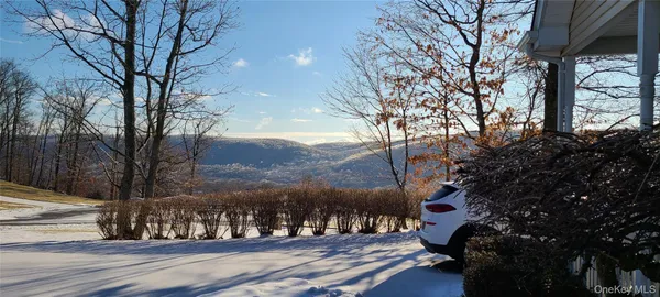 a view of outdoor space and tree s