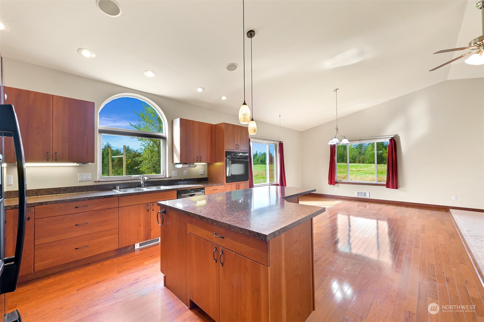 6355 Coyote Ridge Lane Everson, WA 98247 - Photo 18 of 38 Gallery Image 18