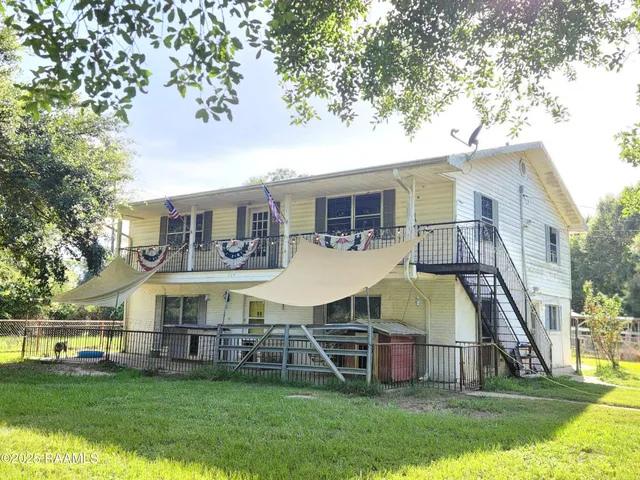 $190,000 | 226 South Dossman Street, Ville Platte, LA 70586