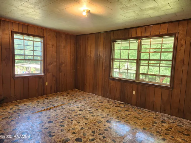 $190,000 | 226 South Dossman Street, Ville Platte, LA 70586