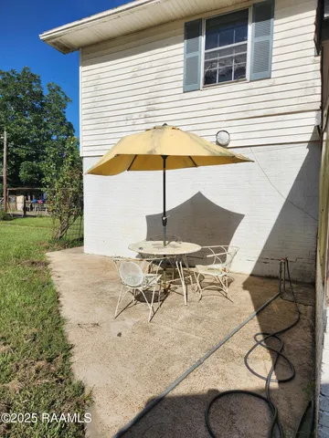 $190,000 | 226 South Dossman Street, Ville Platte, LA 70586