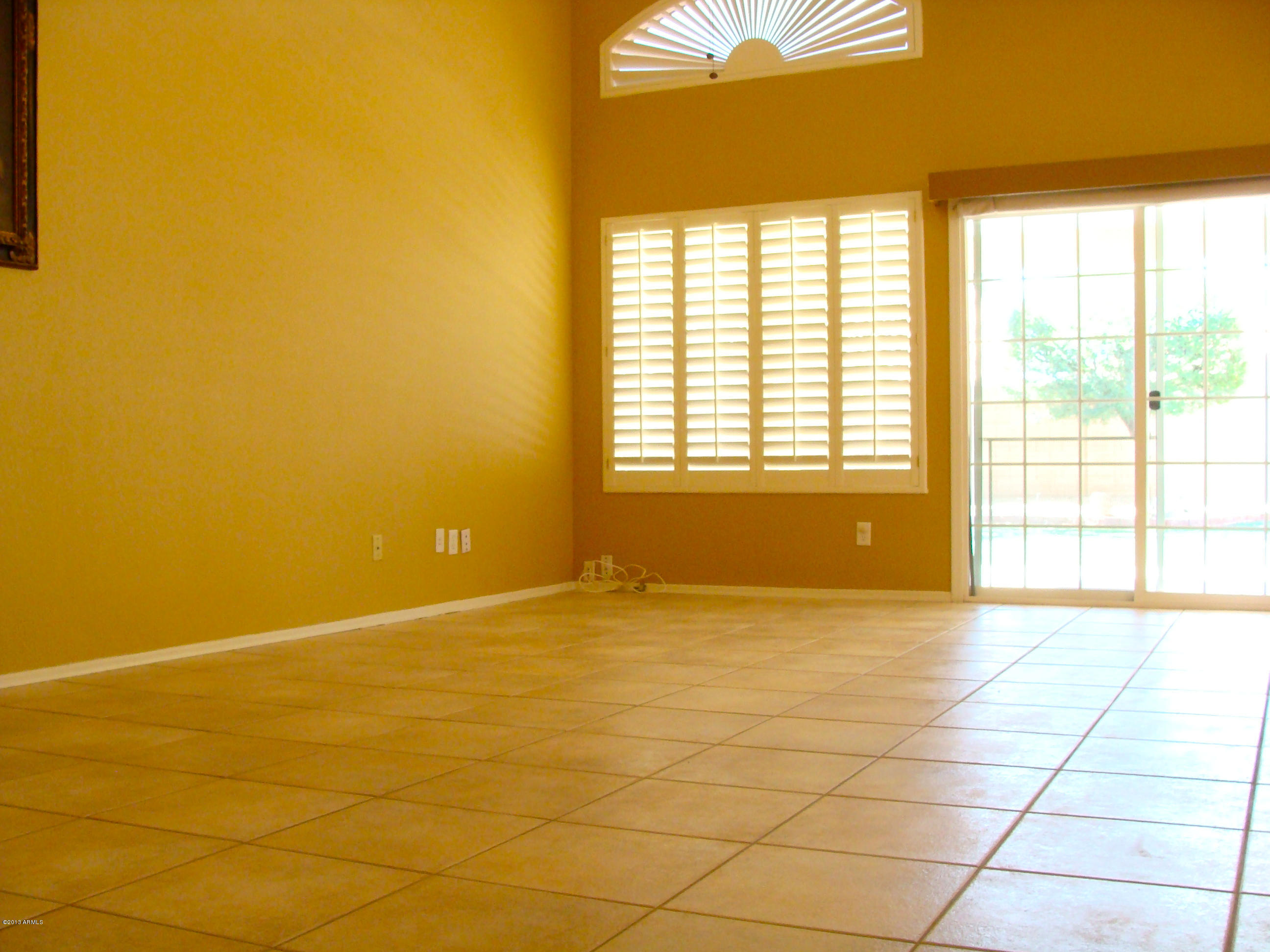 7634 West Boca Raton Road Peoria, AZ 85381 - Photo 14 of 26 DSC03391