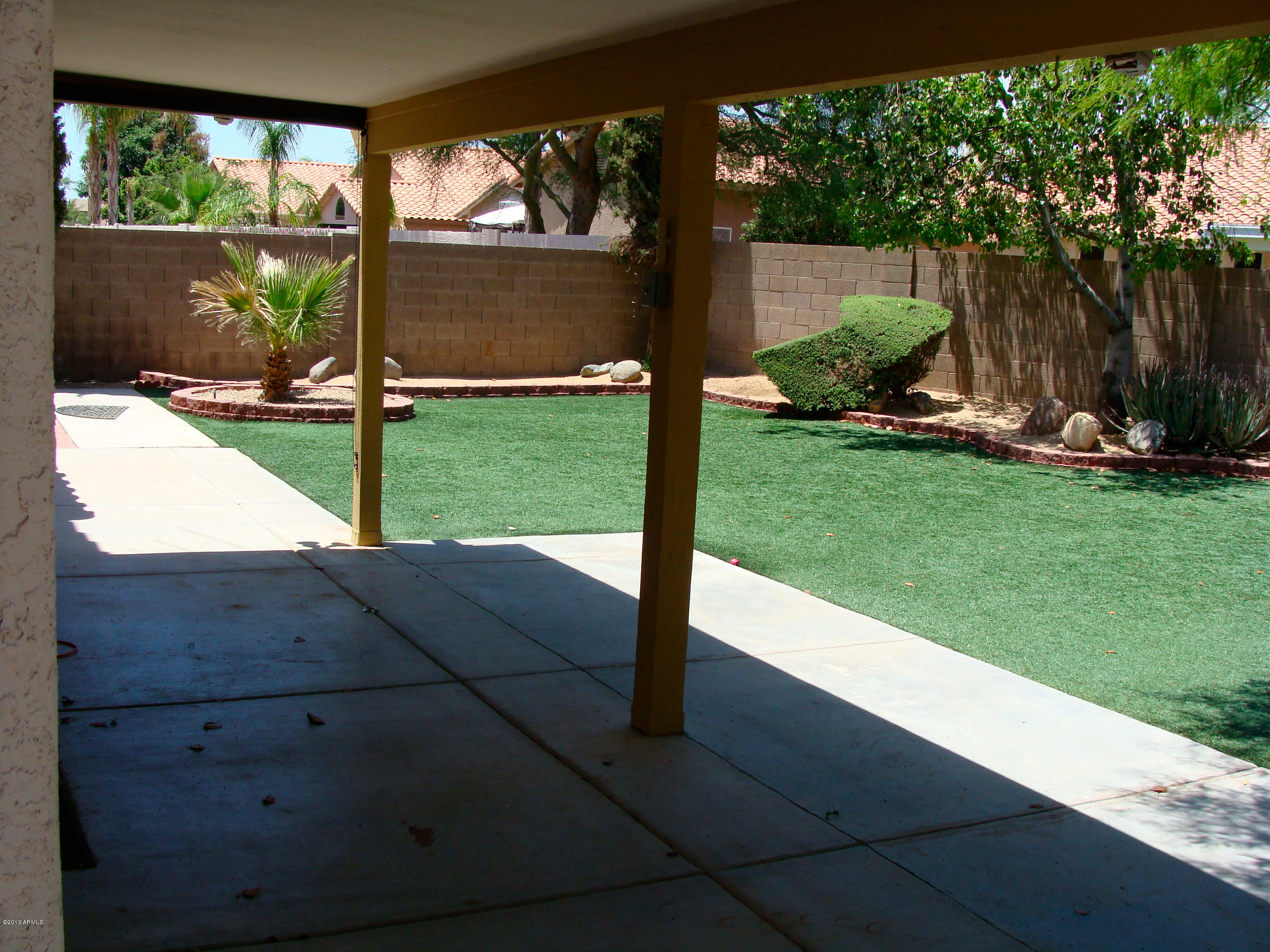 7634 West Boca Raton Road Peoria, AZ 85381 - Photo 4 of 26 DSC03370