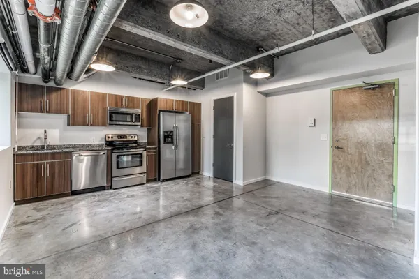 $1,895 | 4800 Brown Street, Unit 401, Philadelphia, PA 19139