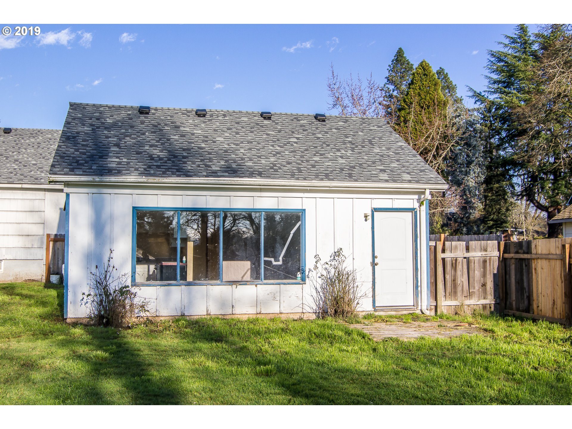 11639 Southwest Greenburg Road Tigard, OR 97223 - Photo 2 of 11 Gallery Image 2