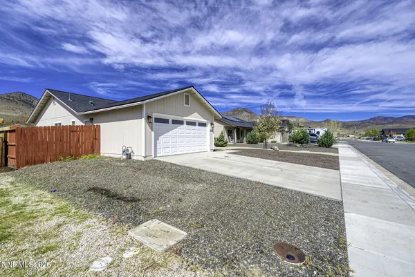 $399,000 | 235 Glen Vista Drive, Dayton, NV 89403