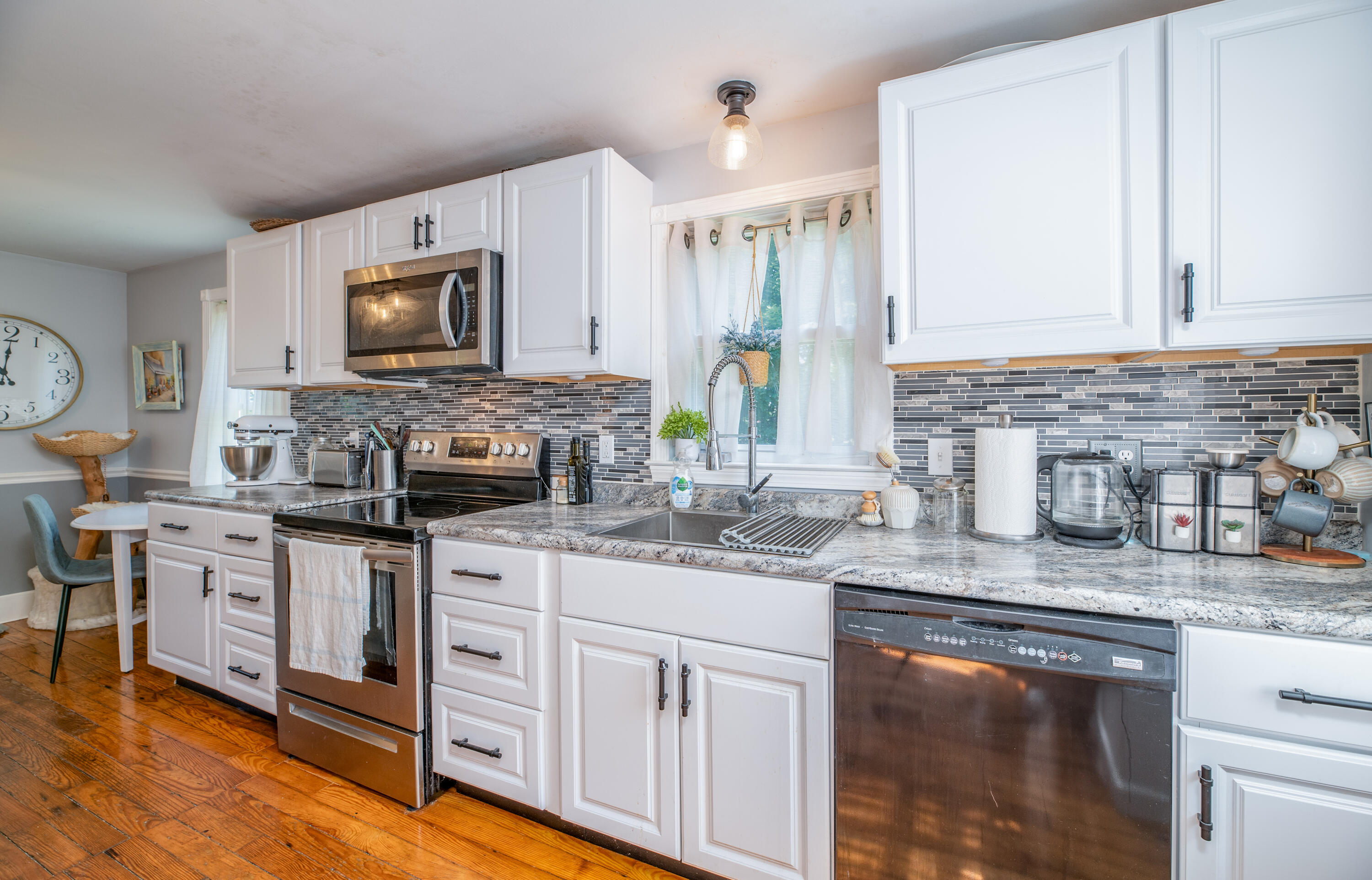 795 Riverside Drive Augusta, ME 04330 - Photo 22 of 43 Interior10